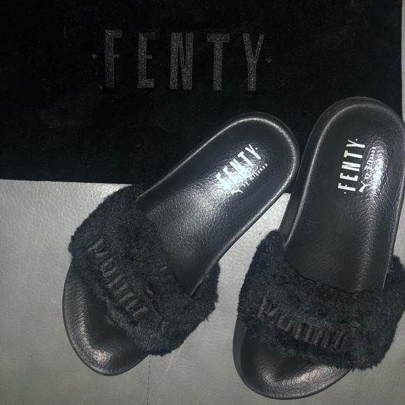 Puma Shoes - Puma / Fenty Rihanna Fur Slide